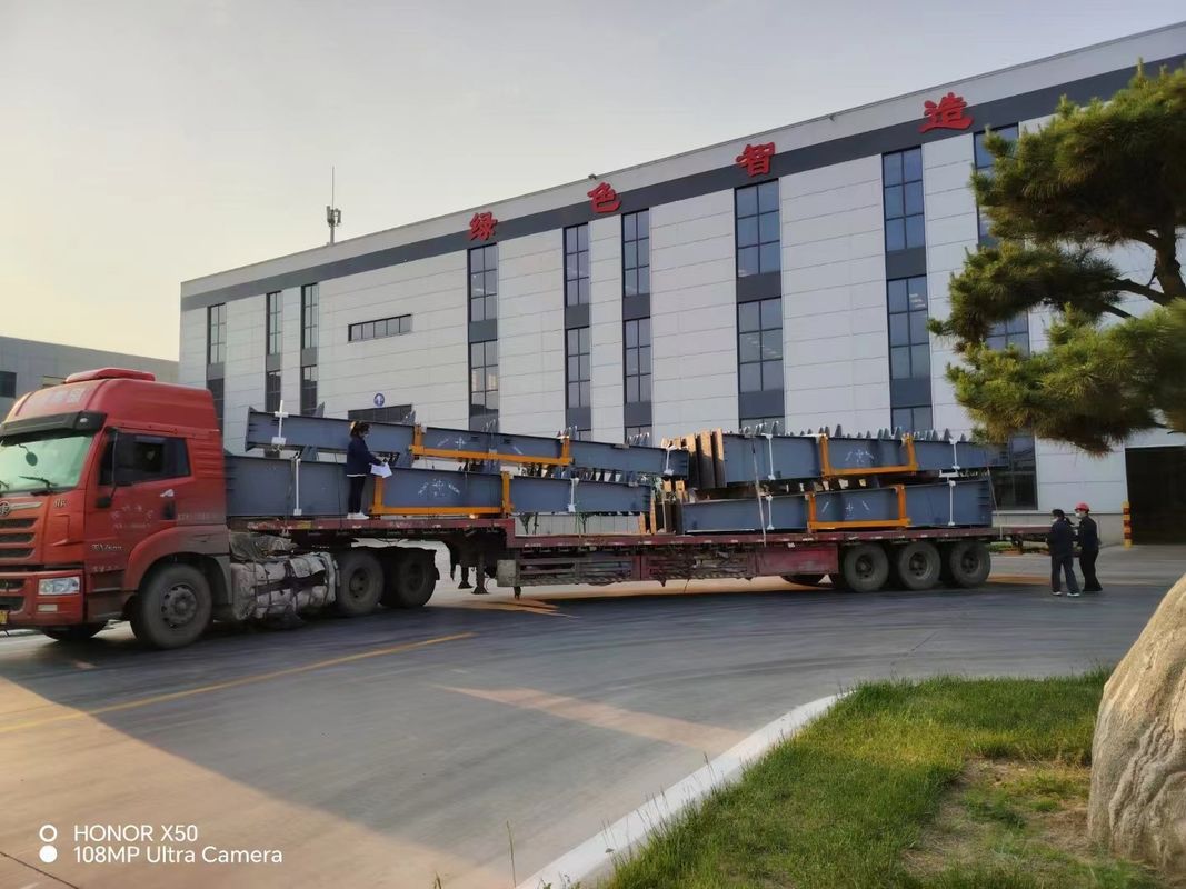 36 متری بزرگ و شفاف 46 ارتفاع Eave Rockwool ترکیب دیوار پانل فولاد ساخت و ساز کارگاه به ایالات متحده آمریکا